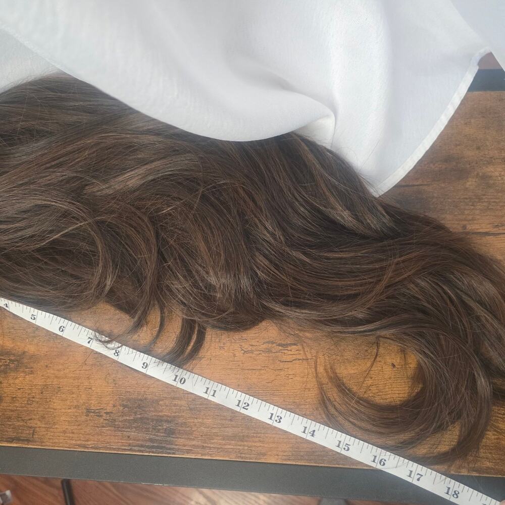 Synthetic long Brown Wig with Curtain Bangs - Picture 4 of 4